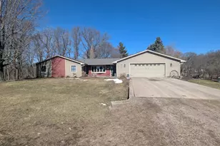 46182 Red Oak Dr, Nicollet, MN 56074 - Photo 4