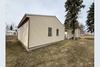 19367 680th Street, Dodge Center, MN 55927 - Photo 2