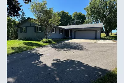 9340 Pierson Lake Drive, Chaska, MN 55318 - Photo 32