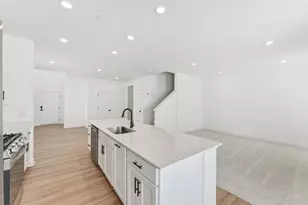 10538 Harbor Ln N, Maple Grove, MN 55369 - Photo 4