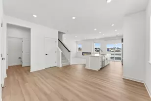 10538 Harbor Ln N, Maple Grove, MN 55369 - Photo 6