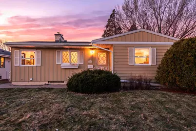 1511 Barclay Street, Saint Paul, MN 55106 - Photo 1