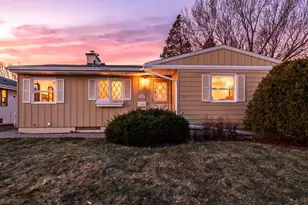 1511 Barclay St, Saint Paul, MN 55106 - Photo 1