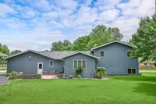 2407 Tranquility Dr, Saint Cloud, MN 56301 - Photo 6
