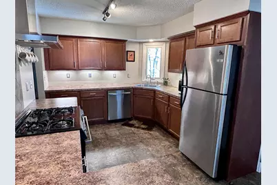 2325 Nokomis Avenue, Saint Paul, MN 55119 - Photo 6