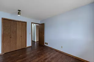 3704 Chandler Dr NE, Saint Paul, MN 55421 - Photo 16