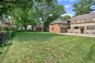 907 1st Dr NW, Austin, MN 55912 - Photo 8