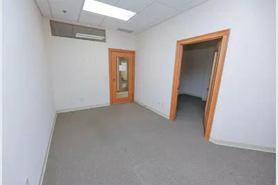 324 Broadway Street #218, Alexandria, MN 56308 - Photo 4