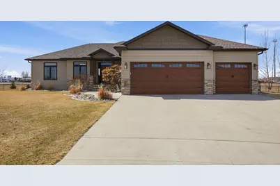 316 Prairie Drive, Harwood, ND 58042 - Photo 2