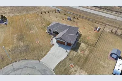 316 Prairie Drive, Harwood, ND 58042 - Photo 4
