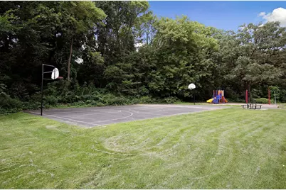 515 Farrell Street N, Maplewood, MN 55119 - Photo 26