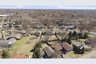 8309 Penn Avenue N, Brooklyn Park, MN 55444 - Photo 14