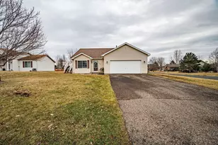 1330 Hunter Hill Dr, Hammond, WI 54015 - Photo 22