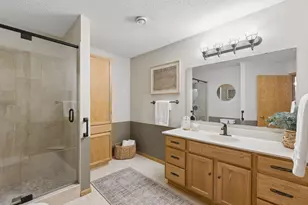 12545 Marion Ct, Rogers, MN 55374 - Photo 18