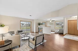 12545 Marion Ct, Rogers, MN 55374 - Photo 6