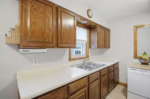 803 18th St SW, Austin, MN 55912 - Photo 12