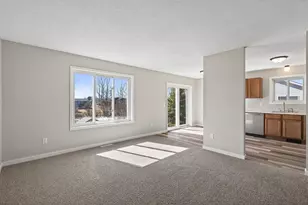 1275 10th Ave SE, Cambridge, MN 55008 - Photo 6