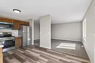 1275 10th Ave SE, Cambridge, MN 55008 - Photo 10