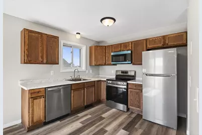 1275 10th Avenue SE, Cambridge, MN 55008 - Photo 12