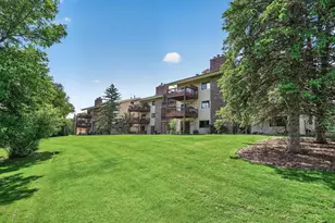 14308 Fairway Dr, Eden Prairie, MN 55344 - Photo 40