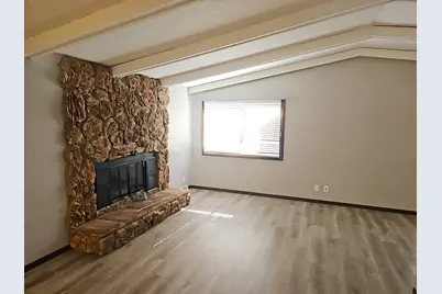 10810 Linwood Forest Drive, Champlin, MN 55316 - Photo 8