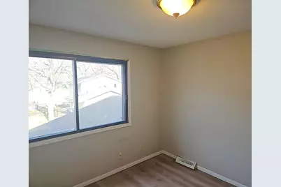 10810 Linwood Forest Drive, Champlin, MN 55316 - Photo 26