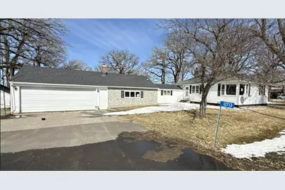 12713 375th Avenue, Waseca, MN 56093 - Photo 2