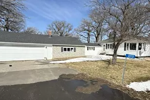 12713 375th Ave, Waseca, MN 56093 - Photo 2