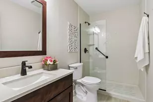 168 6th St E, Saint Paul, MN 55101 - Photo 18