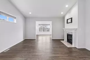 1181 Hewitt Blvd, Red Wing, MN 55066 - Photo 12