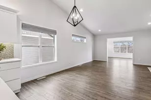 1181 Hewitt Blvd, Red Wing, MN 55066 - Photo 10