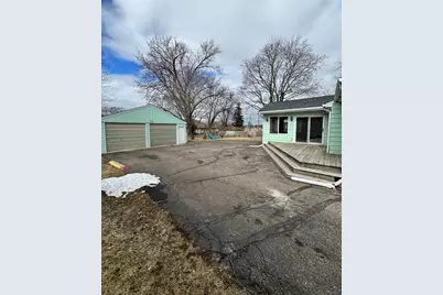 1135 Bidwell Street, West Saint Paul, MN 55118 - Photo 2