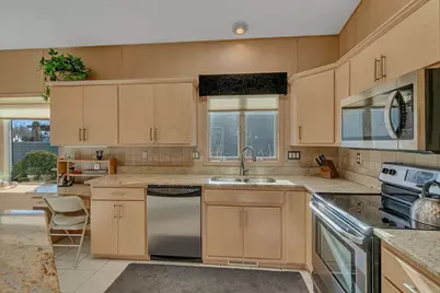 352 Waite Avenue S, Saint Cloud, MN 56301 - Photo 8