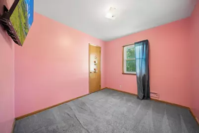 1115 10th Street SW, Faribault, MN 55021 - Photo 12