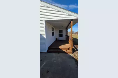 300 Central Avenue S, Hollandale, MN 56045 - Photo 2