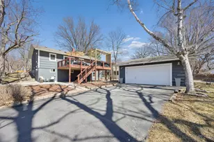 1225 Oak St W, Stillwater, MN 55082 - Photo 18