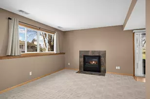 3830 Laurel Ct, Eagan, MN 55122 - Photo 22