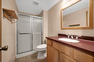 3830 Laurel Ct, Eagan, MN 55122 - Photo 26