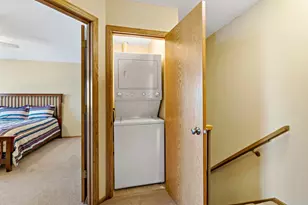 7570 15th Street Ln N, Oakdale, MN 55128 - Photo 10