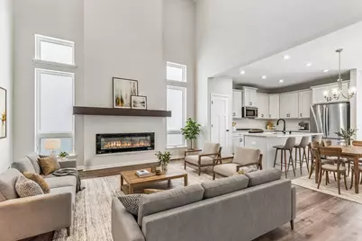 13327 Territorial Circle N, Maple Grove, MN 55369 - Photo 2