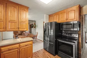 3033 Virginia Ave N, Crystal, MN 55427 - Photo 10