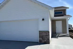 6734 Belding Dr S, Fargo, ND 58104 - Photo 2