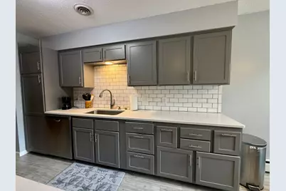 1808 Lakewood Avenue, Albert Lea, MN 56007 - Photo 2