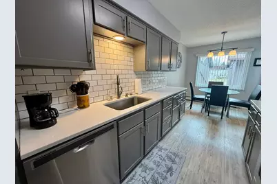 1808 Lakewood Avenue, Albert Lea, MN 56007 - Photo 4