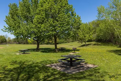 411 Dorland Place, Maplewood, MN 55119 - Photo 32