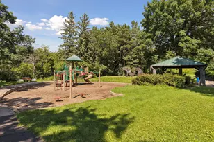 411 Dorland Pl, Maplewood, MN 55119 - Photo 52