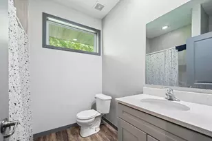 211 Belvidere St E, Saint Paul, MN 55107 - Photo 14