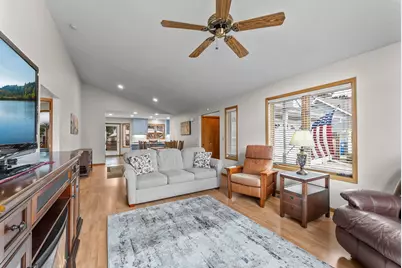 420 Village Court, Cambridge, MN 55008 - Photo 6