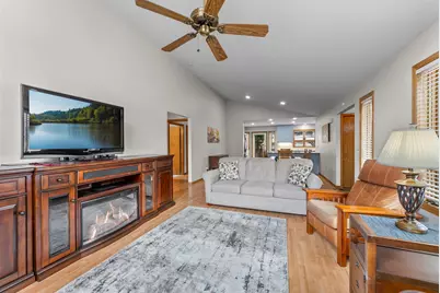 420 Village Court, Cambridge, MN 55008 - Photo 8