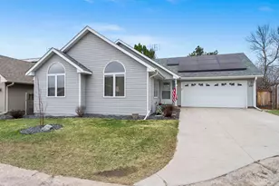 420 Village Ct, Cambridge, MN 55008 - Photo 1